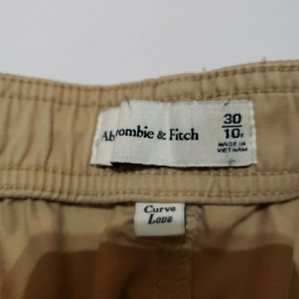 Abercrombie & Fitch Womens Relaxed Cargo Khaki Pants Curve Love Size 30/10 - Picture 2 of 10